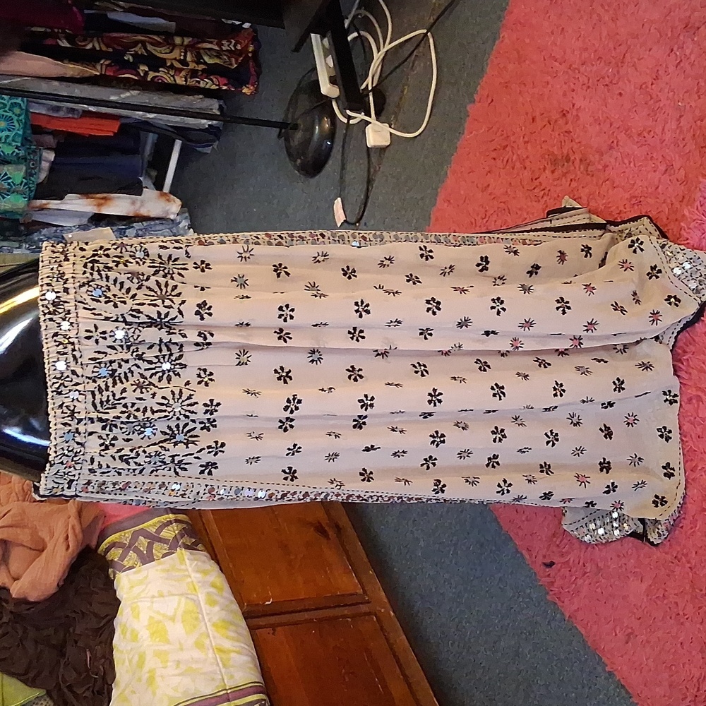 Elegant Soft Surrounfings Skirt - Picture 3 of 5